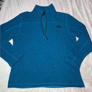 The North Face men’s size Large 1/4 zip fleece blue pullover